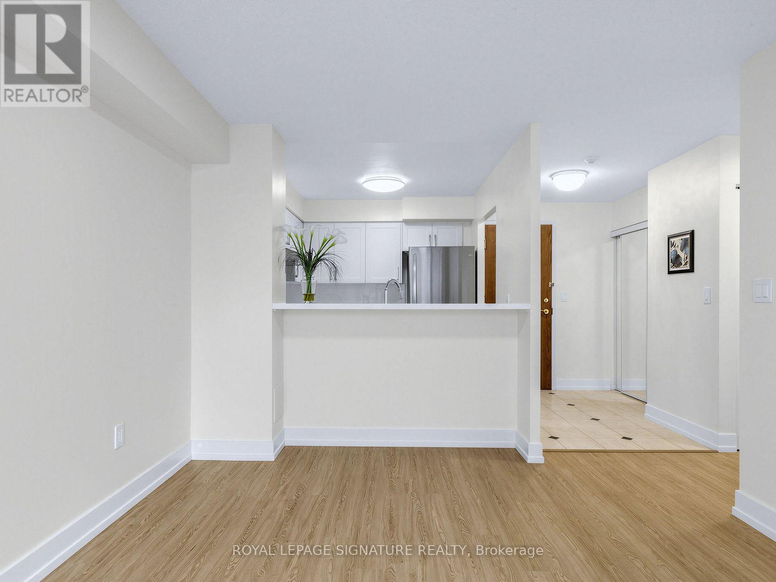 #1009 28 PEMBERTON AVENUE - 12