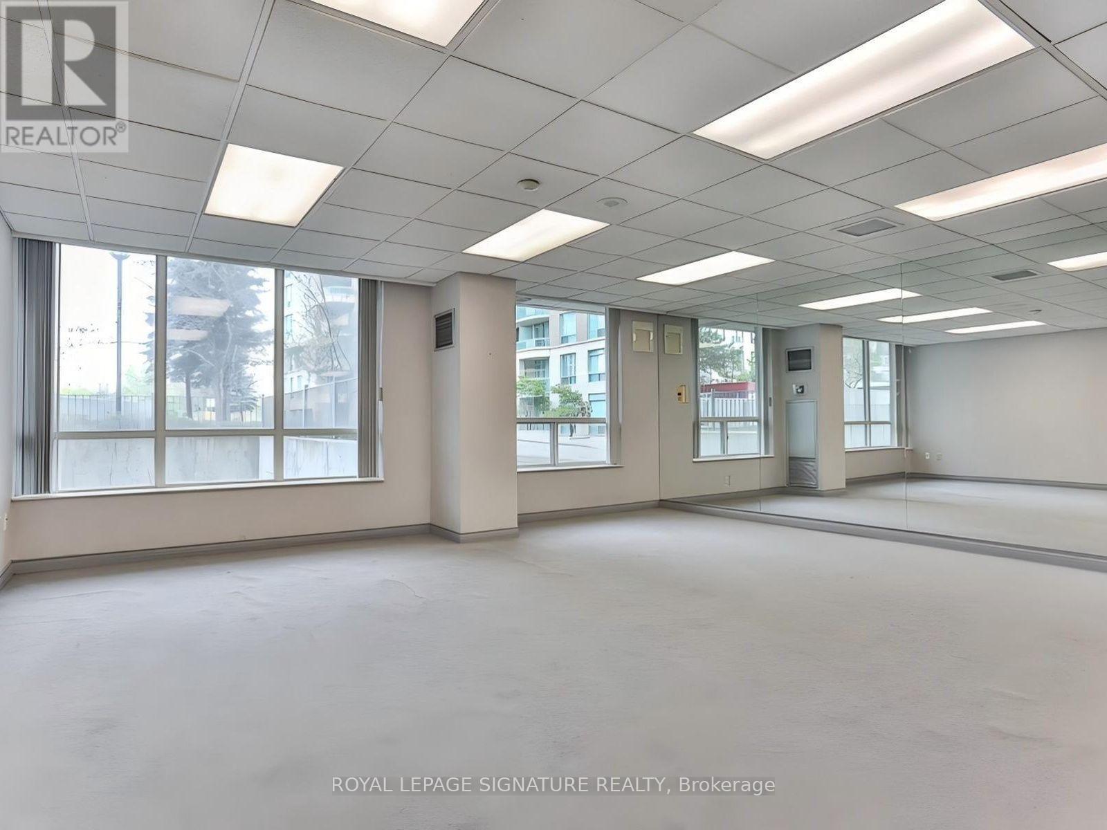 #1009 28 PEMBERTON AVENUE - 30
