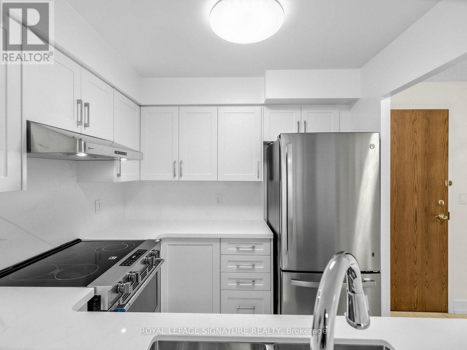 #1009 28 PEMBERTON AVENUE - 6