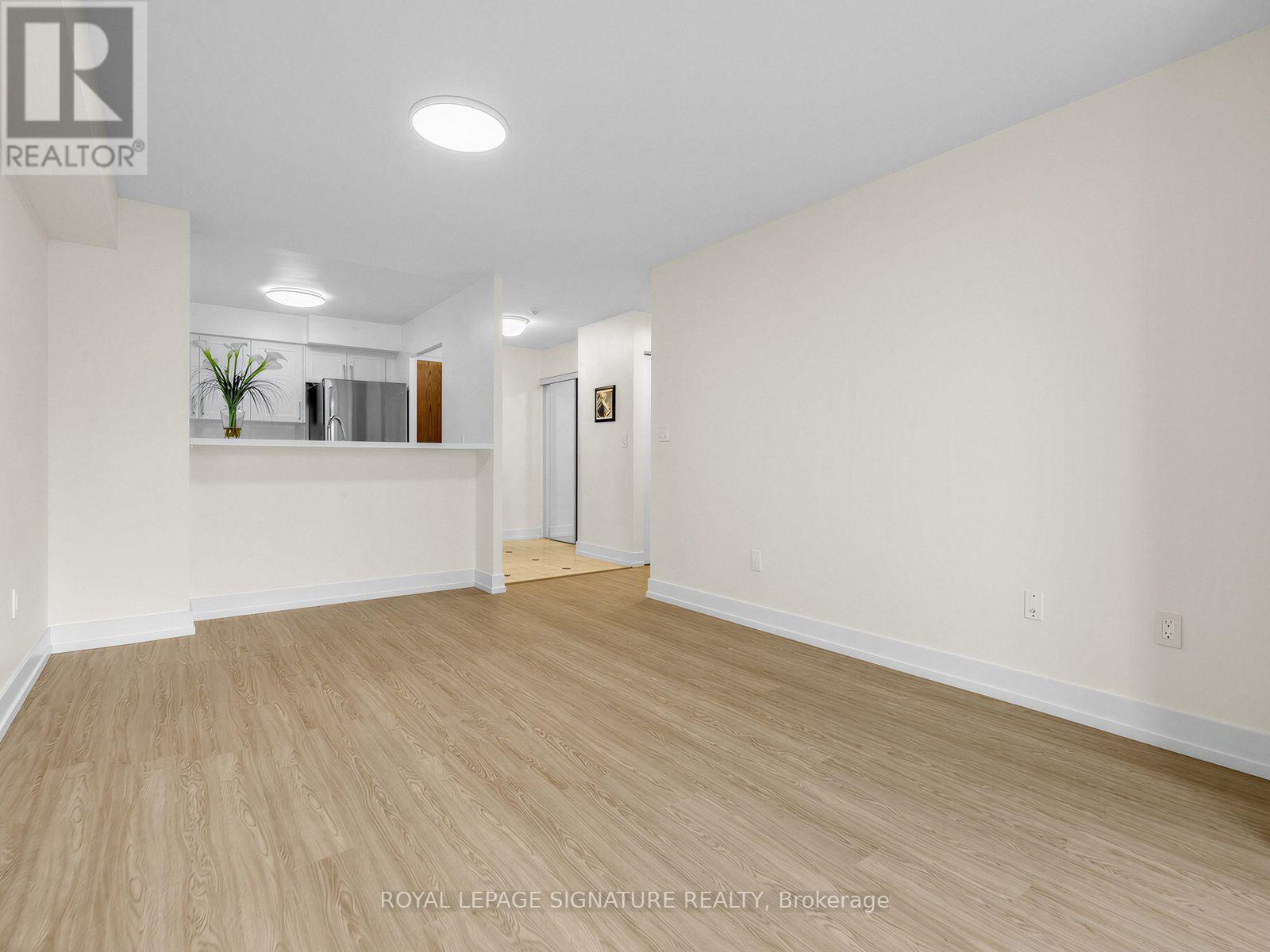 #1009 28 PEMBERTON AVENUE - 7