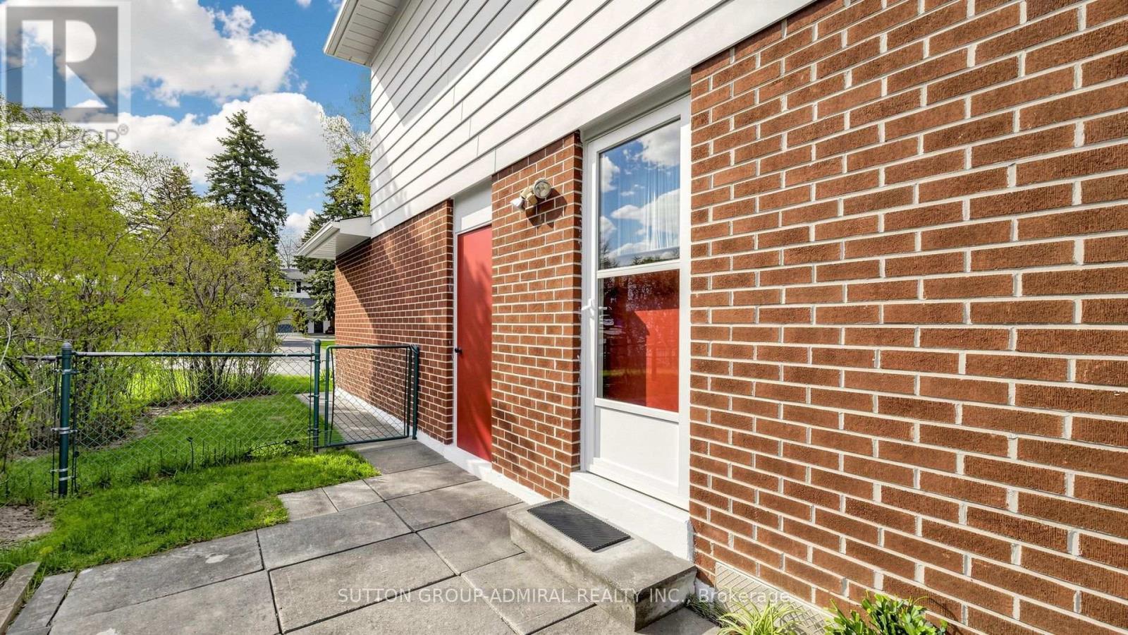 6 SHADY LANE CRESCENT, Markham (Royal Orchard) — photo 3