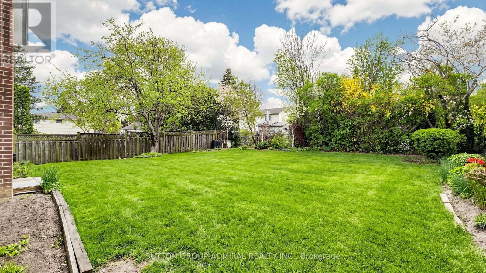 6 SHADY LANE CRESCENT, Markham (Royal Orchard) — photo 6