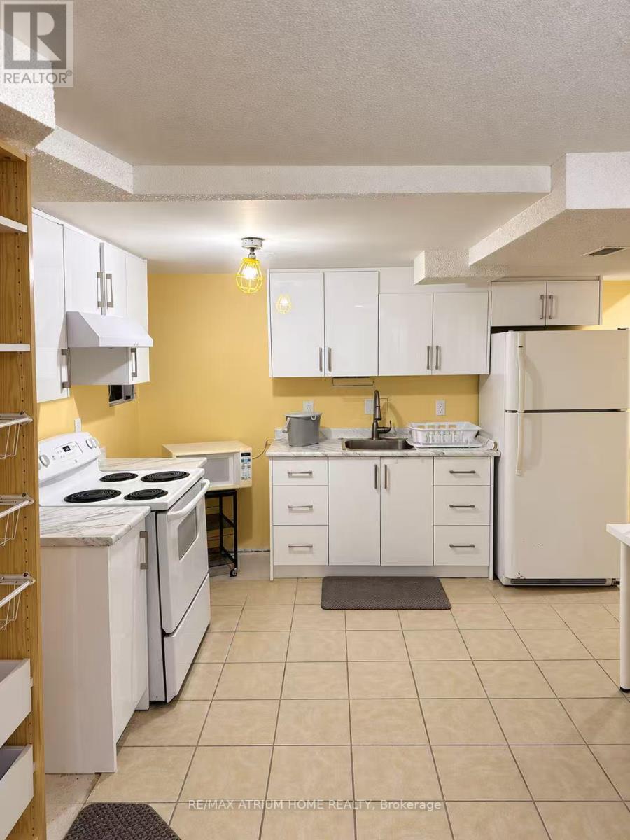 131 REDONDO DRIVE, Vaughan (Beverley Glen) — photo 3