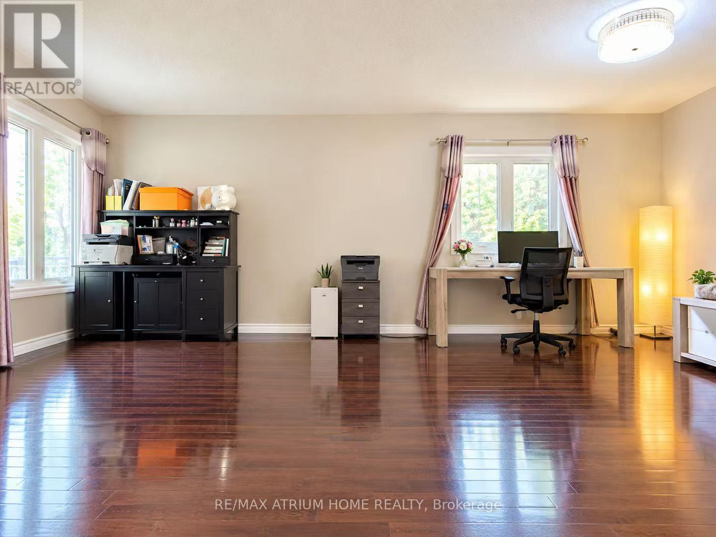 131 REDONDO DRIVE, Vaughan (Beverley Glen) — photo 2