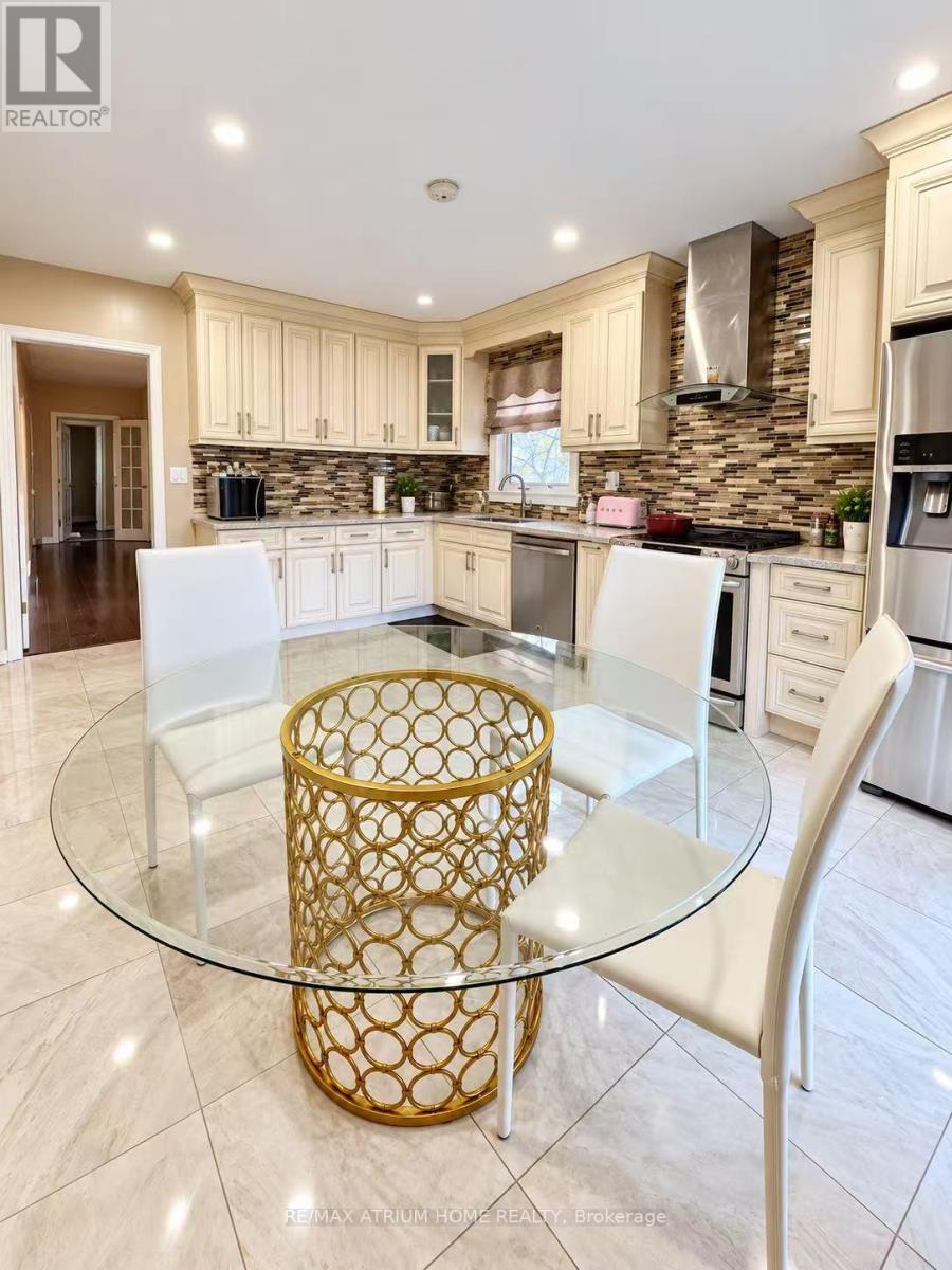 131 REDONDO DRIVE, Vaughan (Beverley Glen) — photo 6