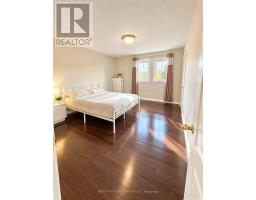 Main/upper - 131 Redondo Drive, Vaughan, ON L4J7S5 Photo 9