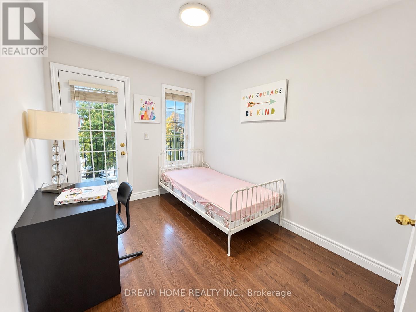 19 RUSTIC AVENUE, Richmond Hill (Rouge Woods) — photo 10