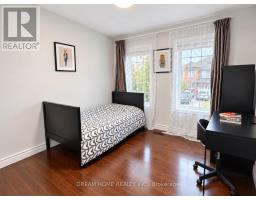 19 Rustic Avenue, Richmond Hill, ON L4S2R8 Photo 11