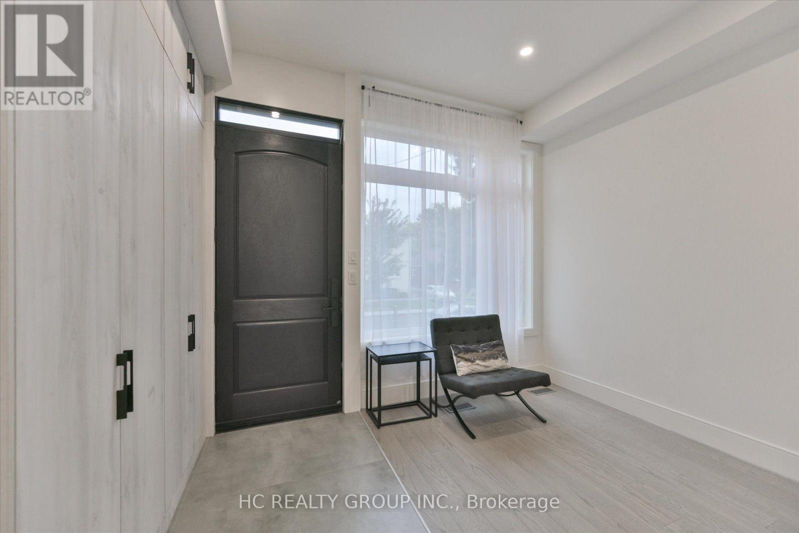 78 GREENDALE AVENUE, Toronto (Rockcliffe-Smythe) — photo 2