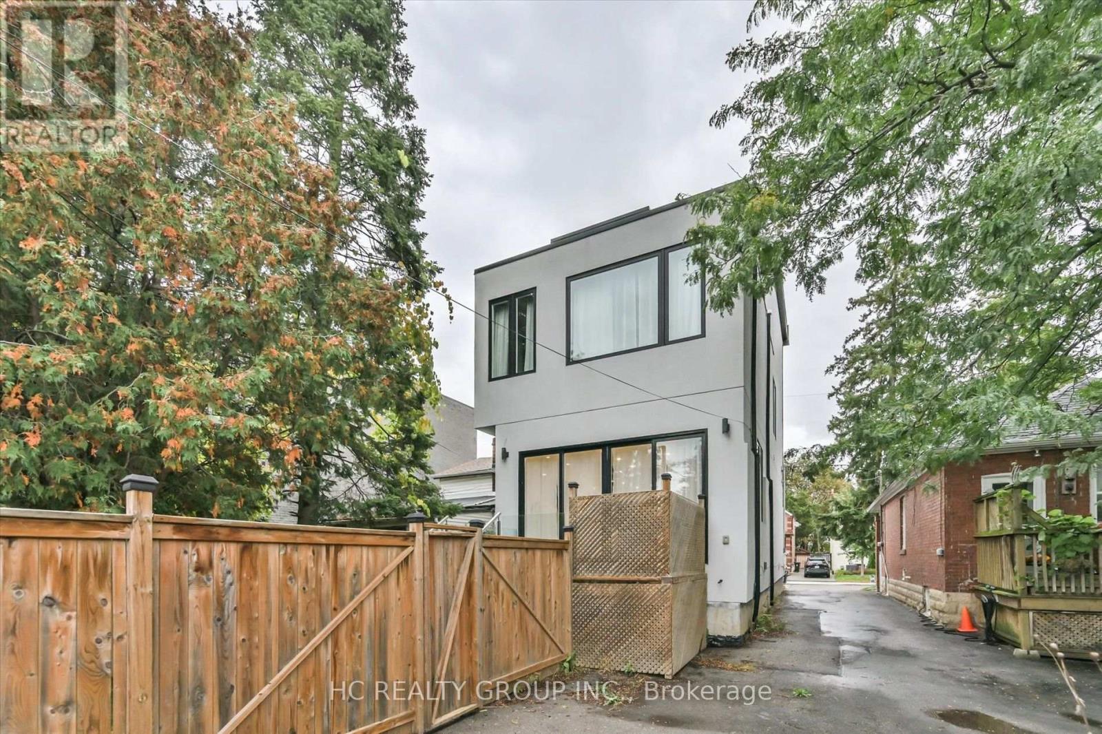 78 Greendale Avenue, Toronto, ON photo 46