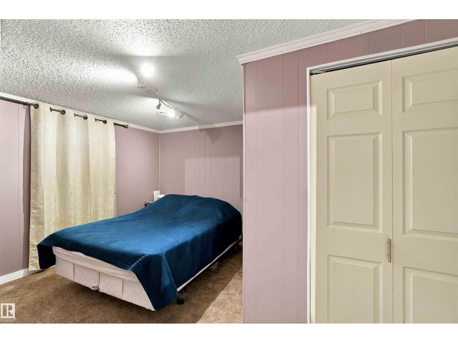 59 Rosewood Drive, photo 42