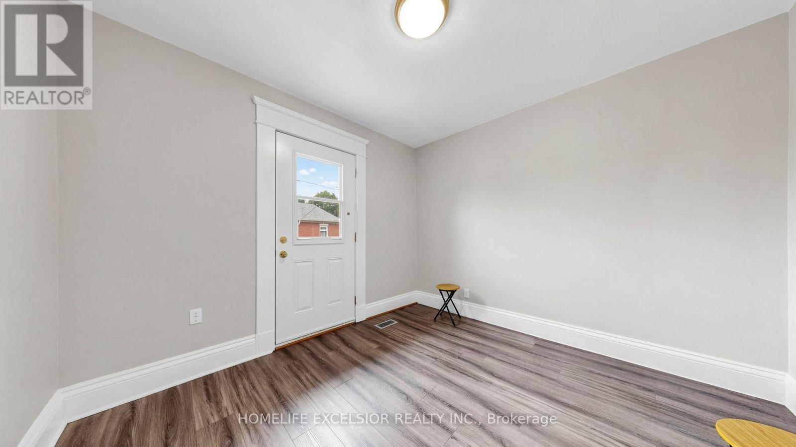 342 King William Street, Hamilton, ON photo 16