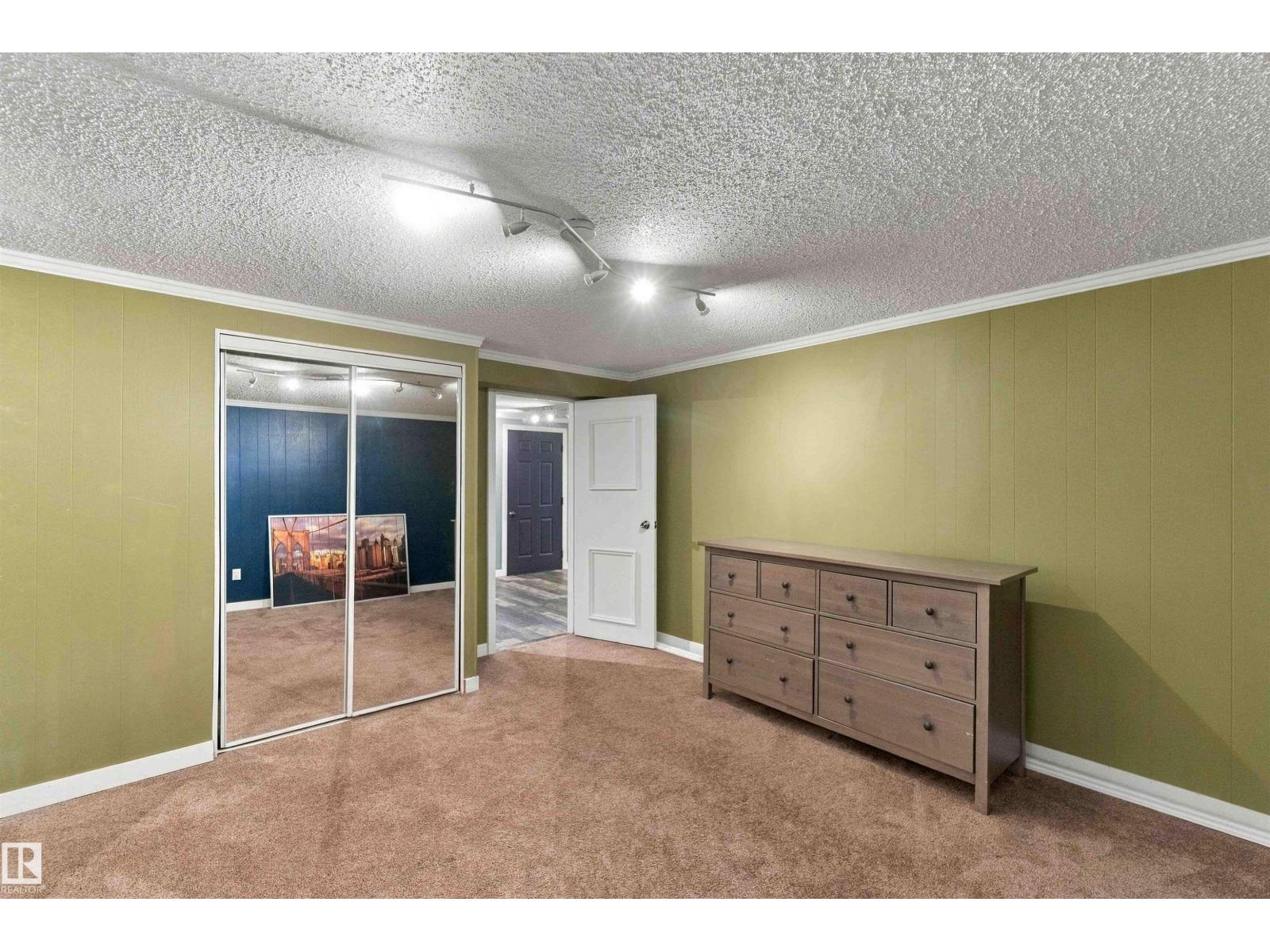 59 Rosewood Drive, photo 40