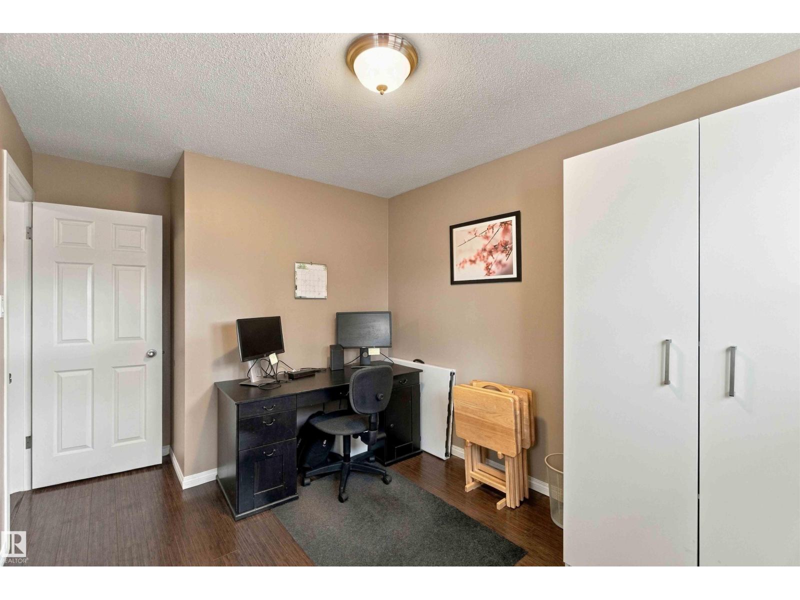 59 Rosewood Drive, photo 25