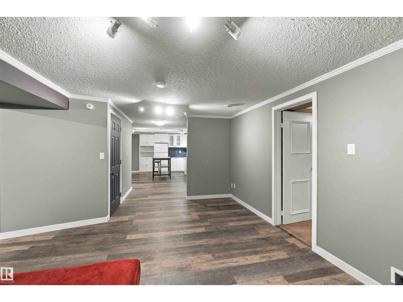 59 Rosewood Drive, photo 39