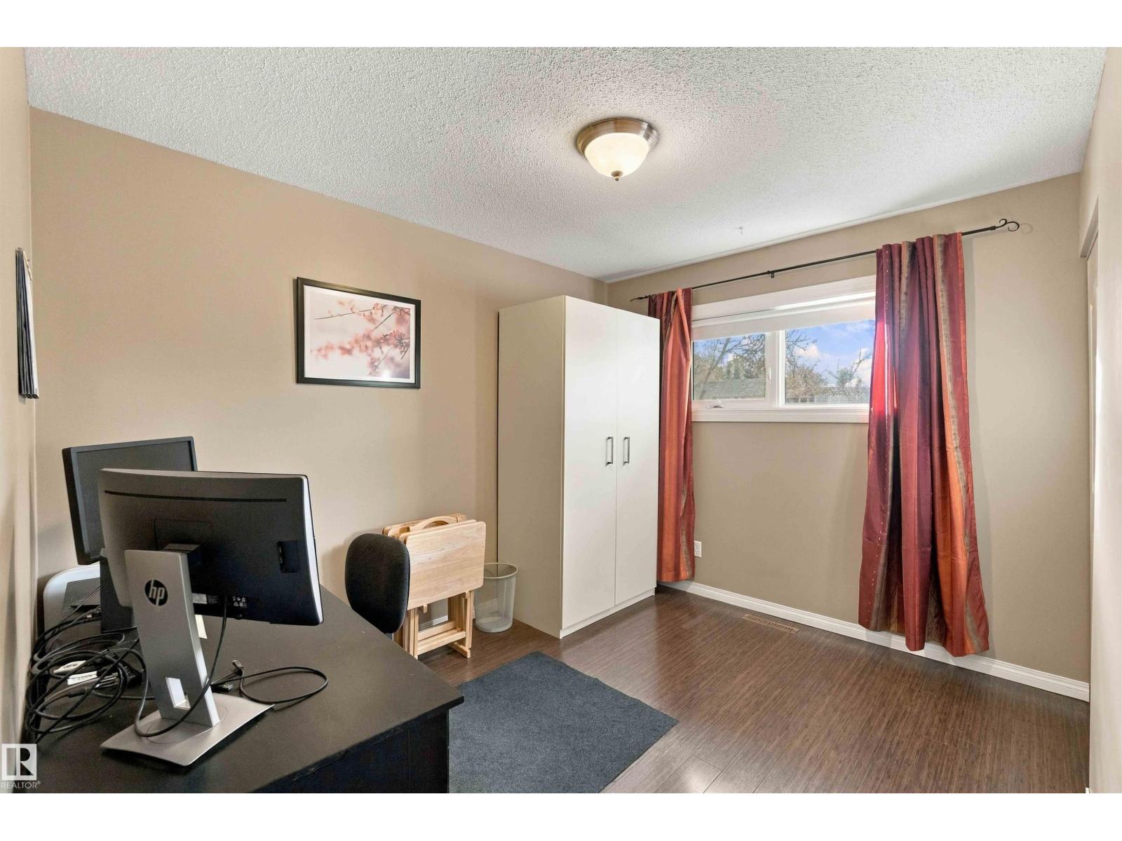 59 Rosewood Drive, photo 24