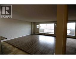 2710, 221 6 Avenue Se, Calgary, AB T2G4Z9 Photo 6