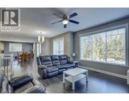 Laundry room - 2295 Ashlee Rd, Nanaimo, BC V9R6T4 Photo 12