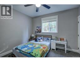 2295 Ashlee Rd, Nanaimo, BC V9R6T4 Photo 41