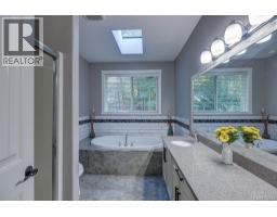 2295 Ashlee Rd, Nanaimo, BC V9R6T4 Photo 38