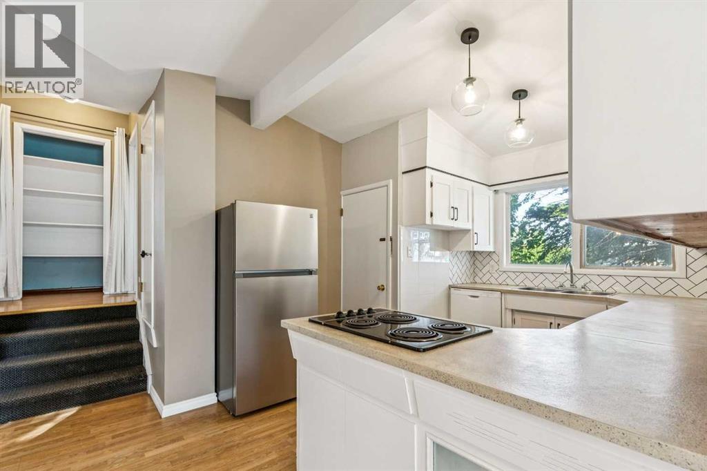1101 42 Street SW - photo 11