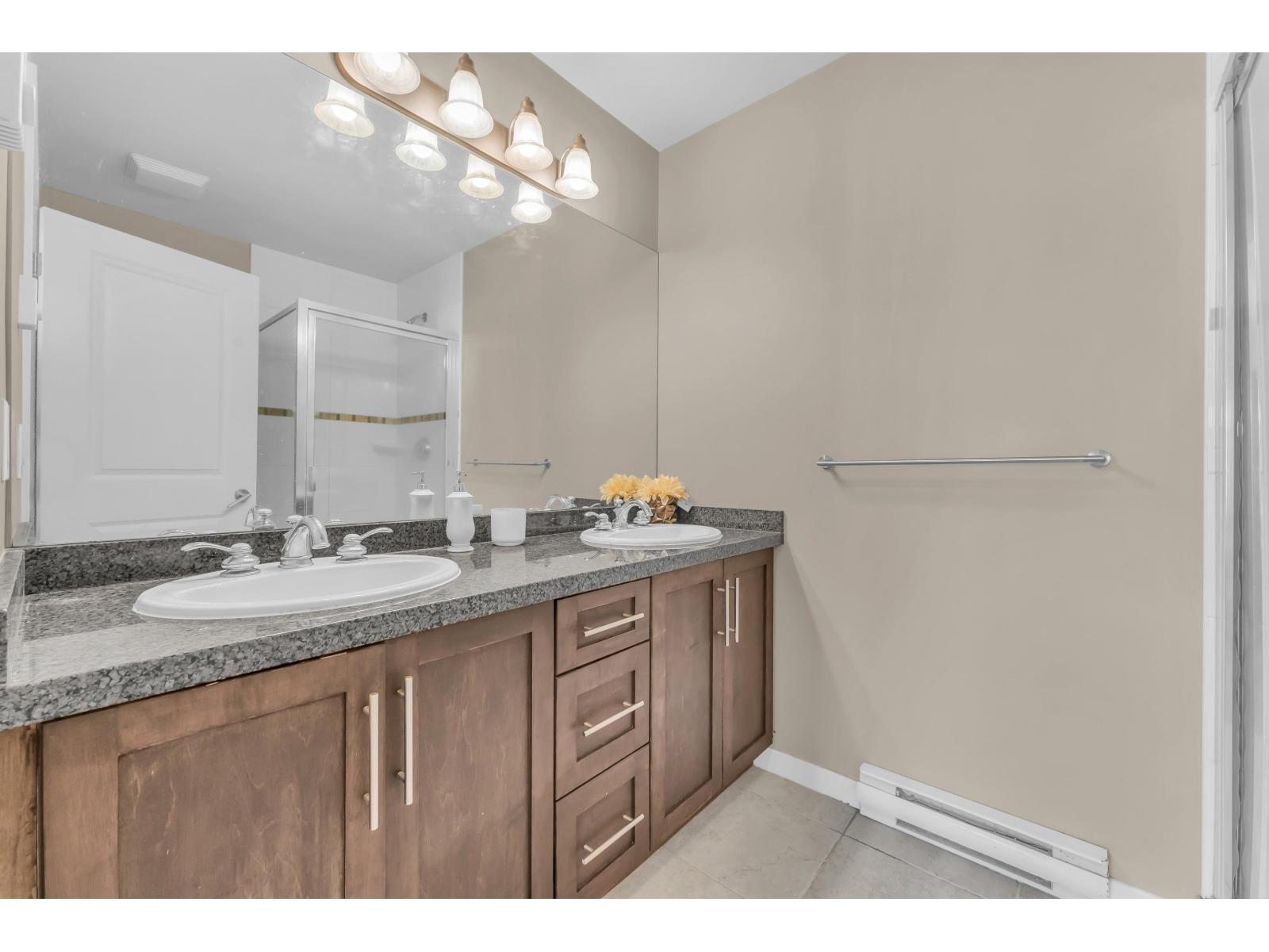 Photo of 16 15151 34 AVENUE 20