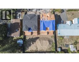 Balcony - 3 414 Craig St, Parksville, BC V9P1L4 Photo 7