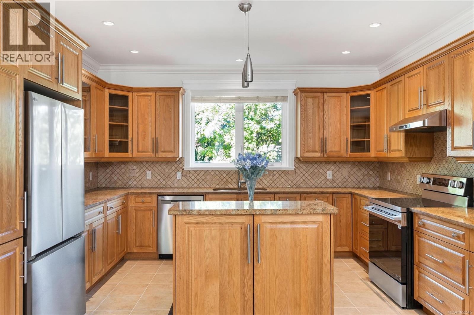 2168 Ferndale Rd - 17