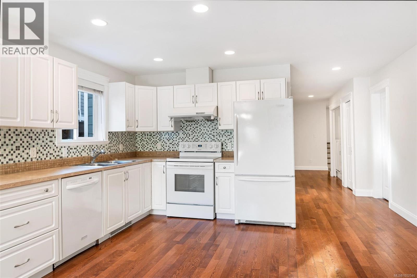  2168 Ferndale Road, Saanich