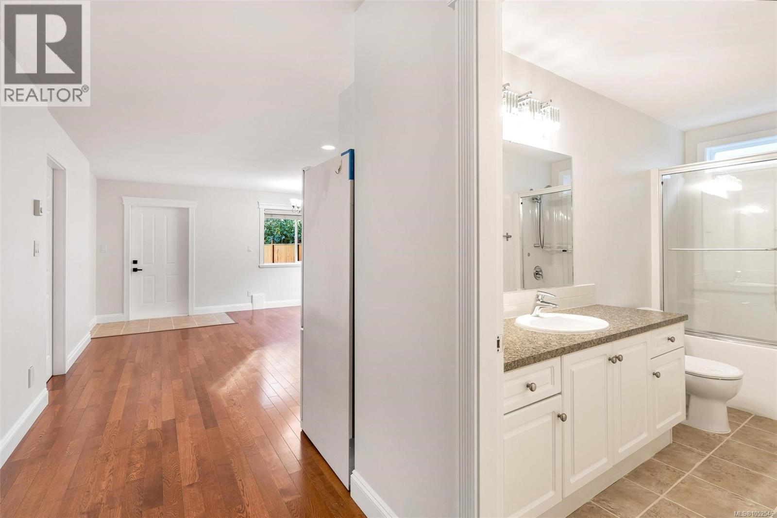 2168 Ferndale Road, Saanich