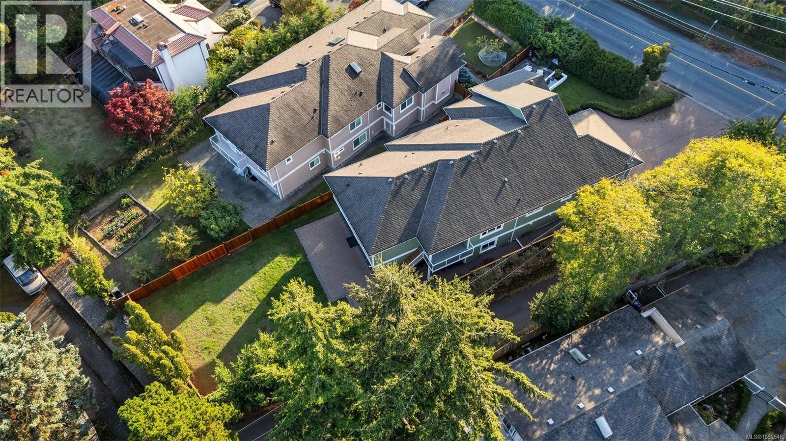 2168 Ferndale Rd - 83