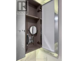 739 - 1 Concord Cityplace Way, Toronto, ON M5V0X3 Photo 10