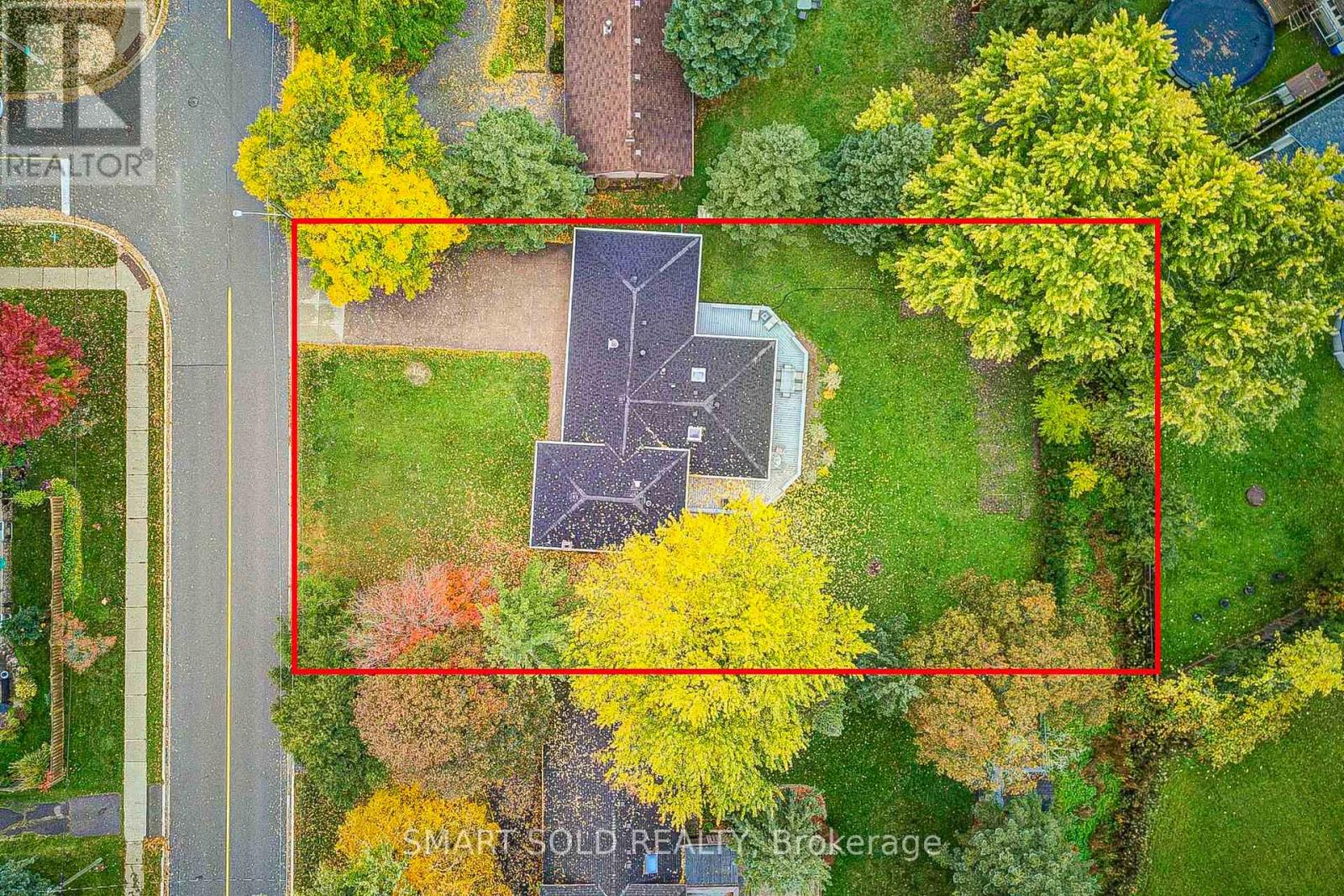 66 Lakeland Crescent, Richmond Hill, ON photo 4