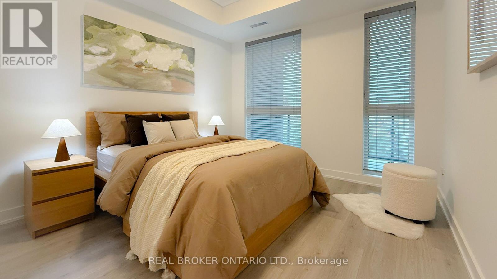 301- 1709 Bur Oak Avenue, Markham, ON photo 9