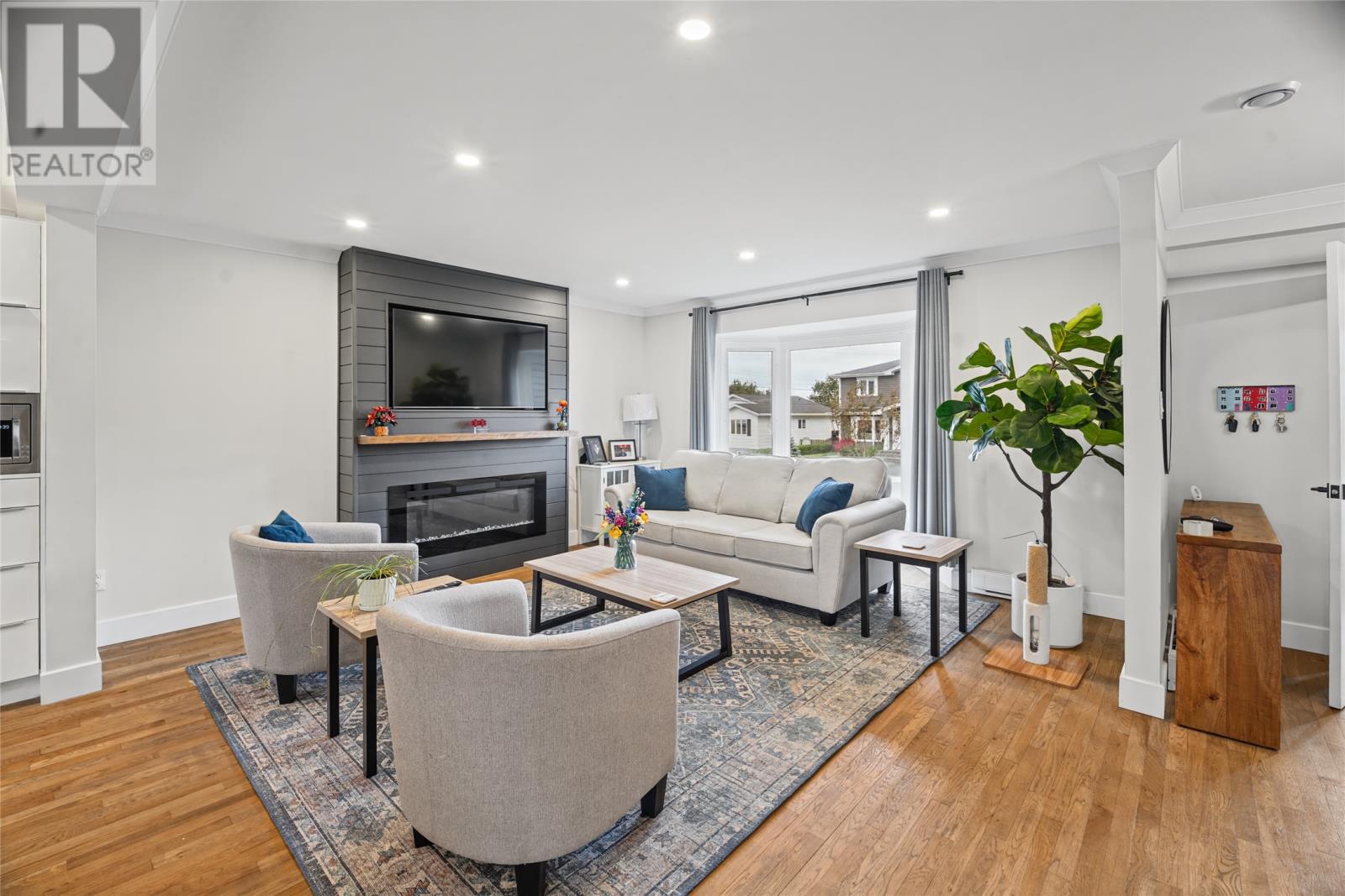 44 Halley Drive - 16