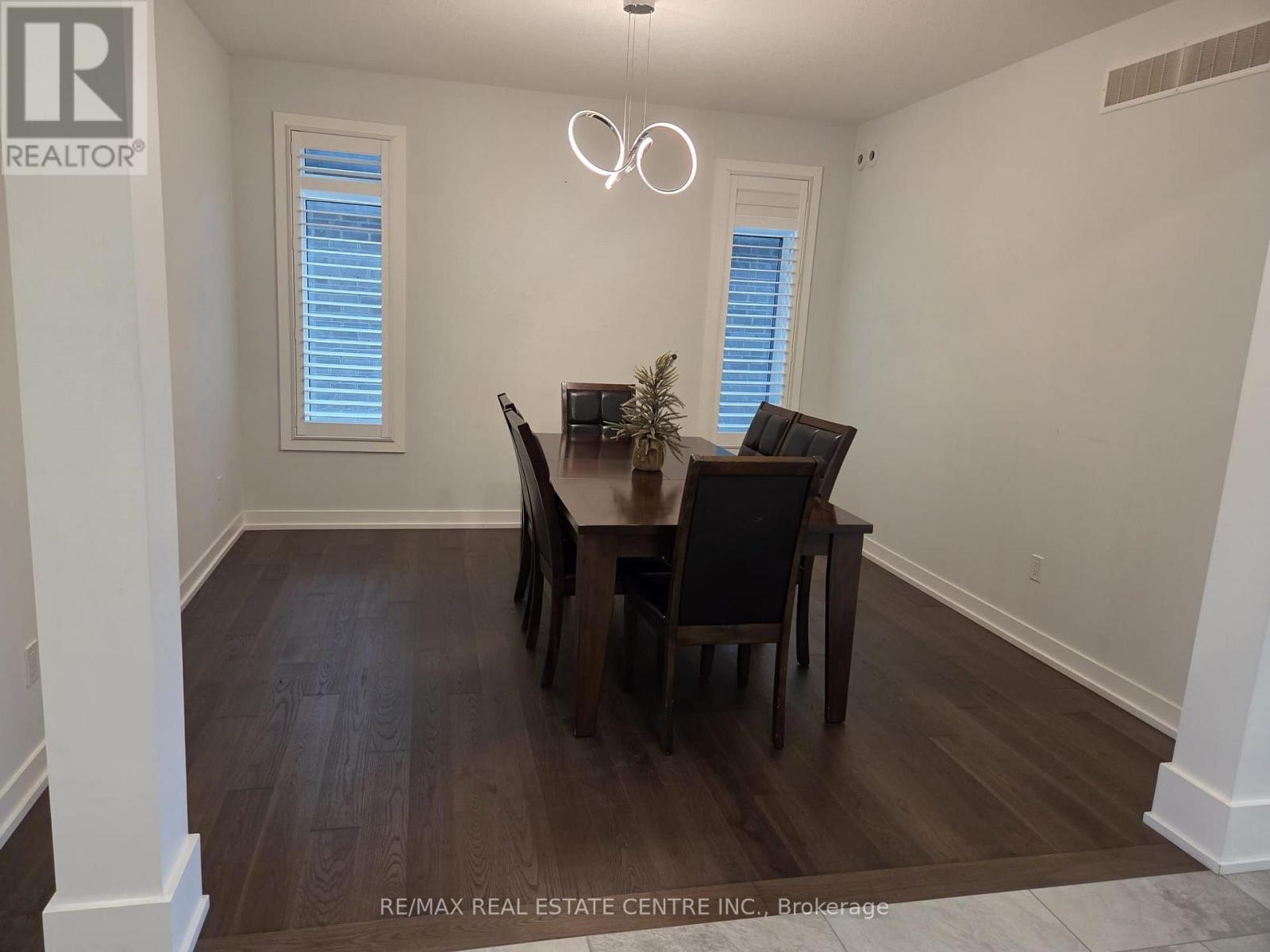 6 Feathers Crossing, St. Thomas, ON photo 11