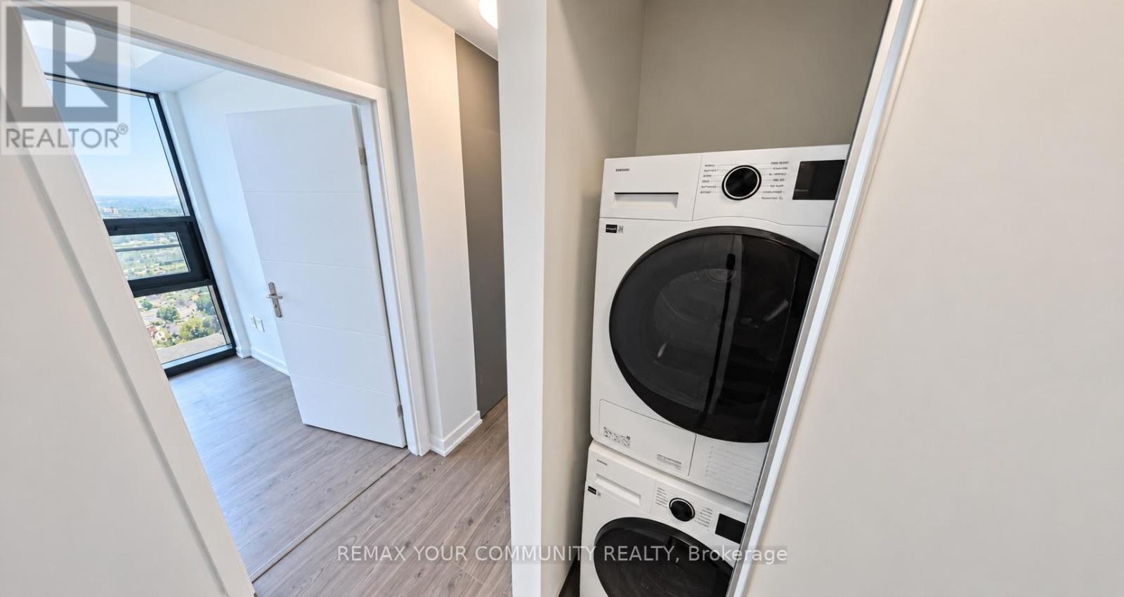 30 Francis Street South — photo 12