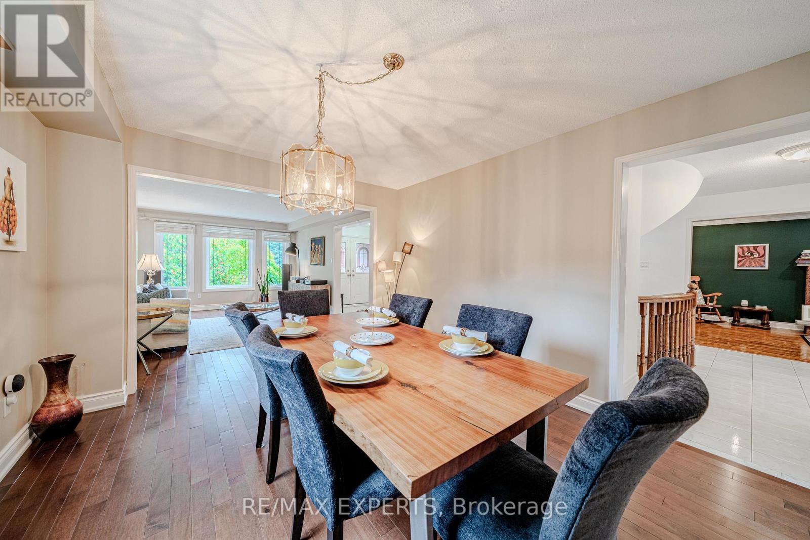 231 Mossbrook Square — photo 10