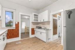 Recreation room - 866 Mountain Avenue, Winnipeg, MB R2X1C3 Photo 12