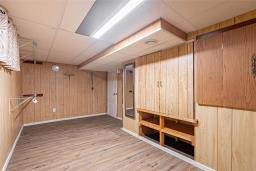866 Mountain Avenue, Winnipeg, MB R2X1C3 Photo 21