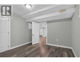 60 Shawinigan Drive Sw, Calgary, AB T2Y1Y4 Photo 38