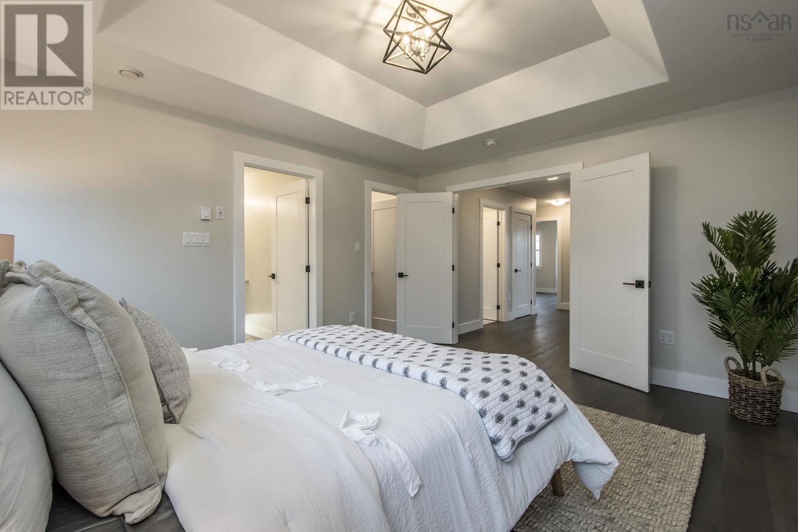 5 Bristolton Avenue - 22