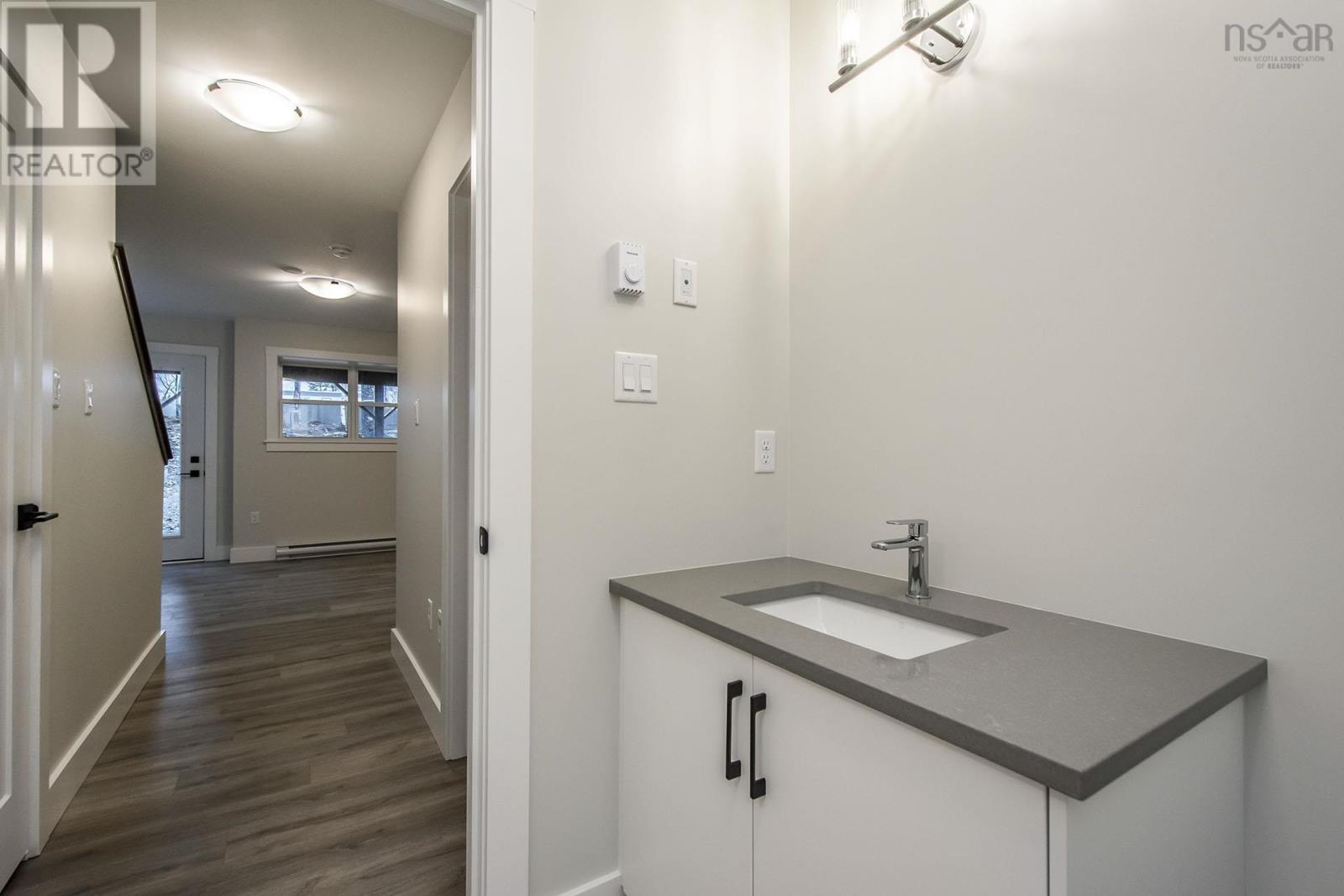 5 Bristolton Avenue - 29