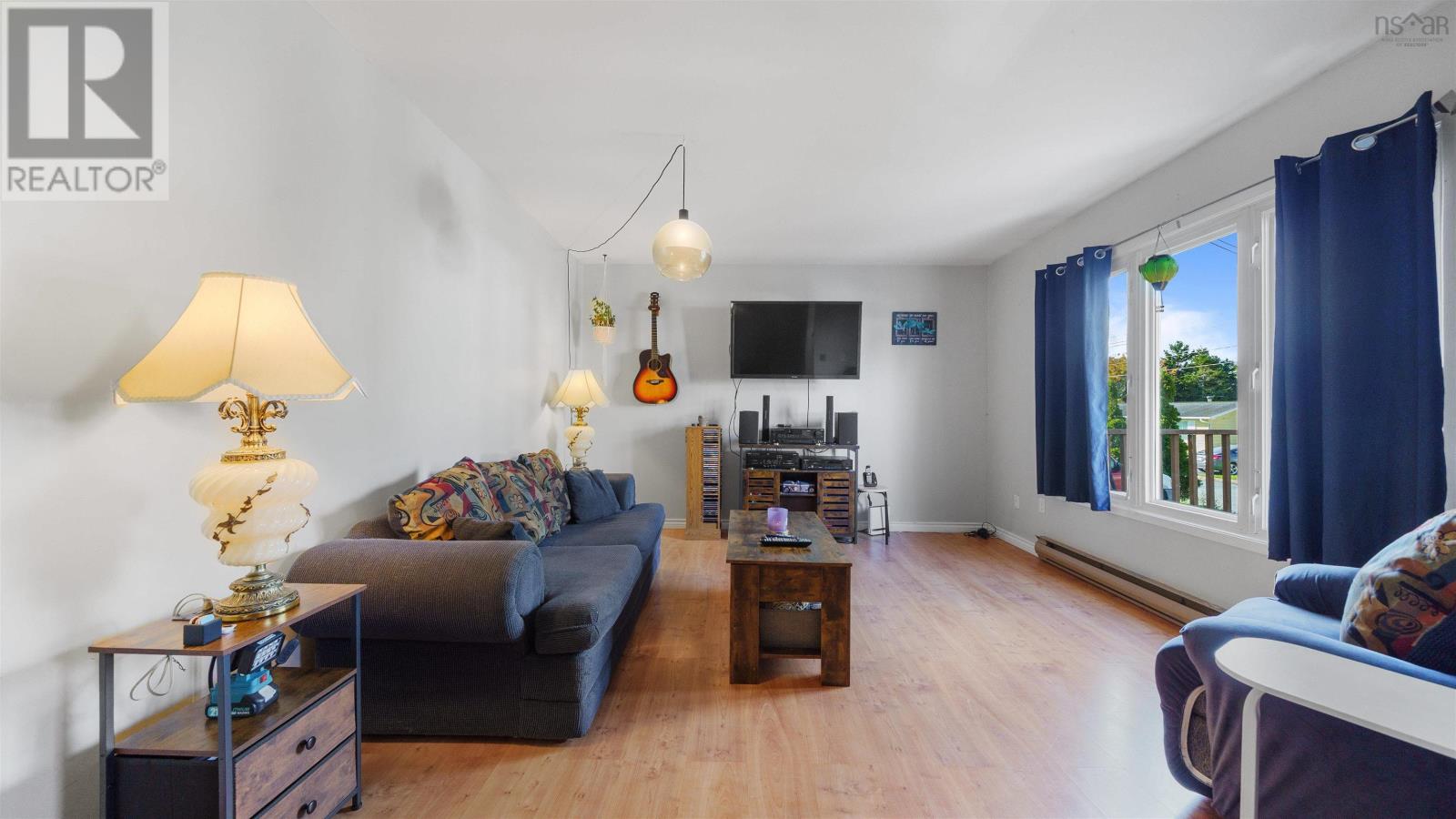 Property 3 of 30 of 27 Tamerlane Court