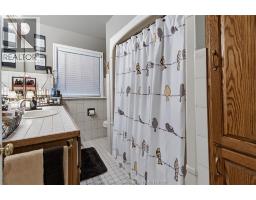 16 Indian Creek Road West, Chatham, ON N7M2E1 Photo 22