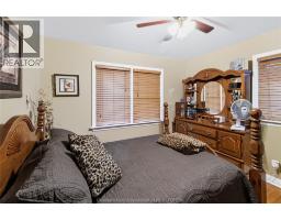 4pc Bathroom - 16 Indian Creek Road West, Chatham, ON N7M2E1 Photo 12