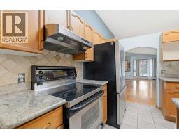 866 Applewood Drive Se, Calgary, AB T2A7R6 Photo 17