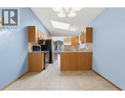866 Applewood Drive Se, Calgary, AB T2A7R6 Photo 15