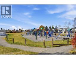 866 Applewood Drive Se, Calgary, AB T2A7R6 Photo 47