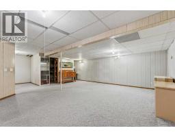 866 Applewood Drive Se, Calgary, AB T2A7R6 Photo 38